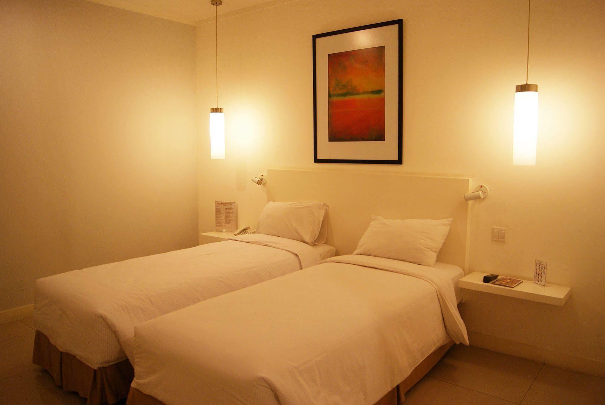 Hotel Glodok Plaza Джакарта Екстериор снимка