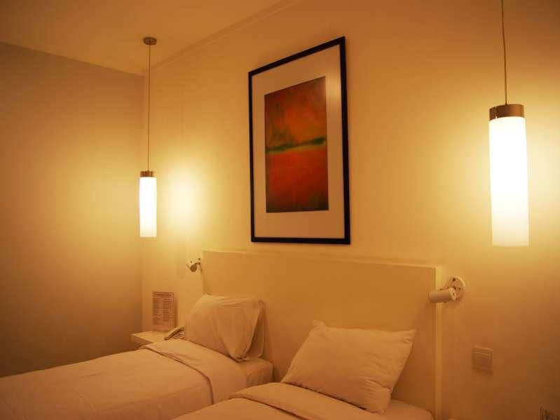 Hotel Glodok Plaza Джакарта Екстериор снимка